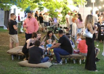 Za jednu vinsku večer pukne više od tisuću butelja