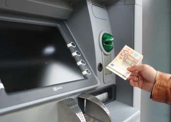 Zagrepčaninu bankomat ukrao 100 eura, traži pomoć: ‘Ima li netko sličan problem’