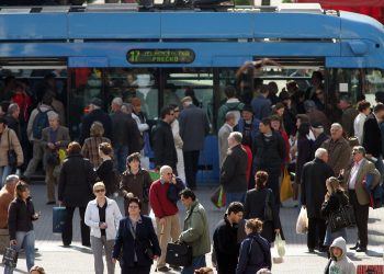 Zagrepčanka ukazala na veliki problem u tramvajima: ‘Mužu došlo toliko loše da je skoro povraćao’