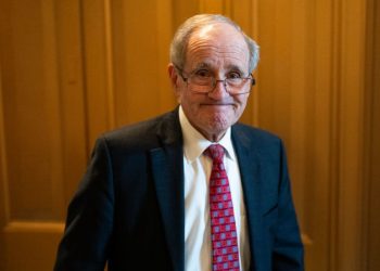 Zapad ‘zapanjen’ slabošću svoje vojne industrije – američki senator — RT World News