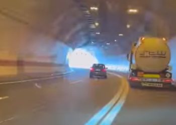 Zastrašujući prizori iz tunela na A1 kod Ploča: Pogledajte što je radio vozač auta i to u zavoju