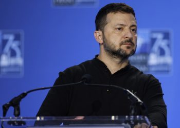 Zelenski ‘sve više paranoičan’ – Reuters — RT Rusija i bivši Sovjetski Savez