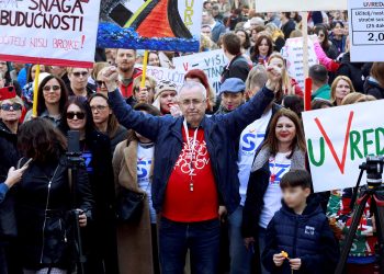 Žestoka reakcija zbog drastičnog povećanja plaća političara: ‘Ovo vrijeđa zdrav razum’