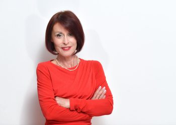 OTROVNA POLITIKA Povratak ognjištu, čednosti i kamenu | NACIONAL.HR