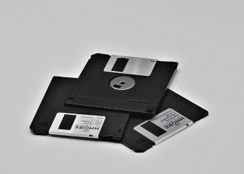 Zvuči nevjerojatno: Država sa 125 milijuna stanovnika tek sada izbacila diskete iz državnih službi