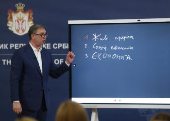 PLAČIPI*KINA POSLANICA Vučić: ‘Mrze me i napadaju, a dobar sam; Mrze Srbiju jer je najbolja u regiji’ | NACIONAL.HR