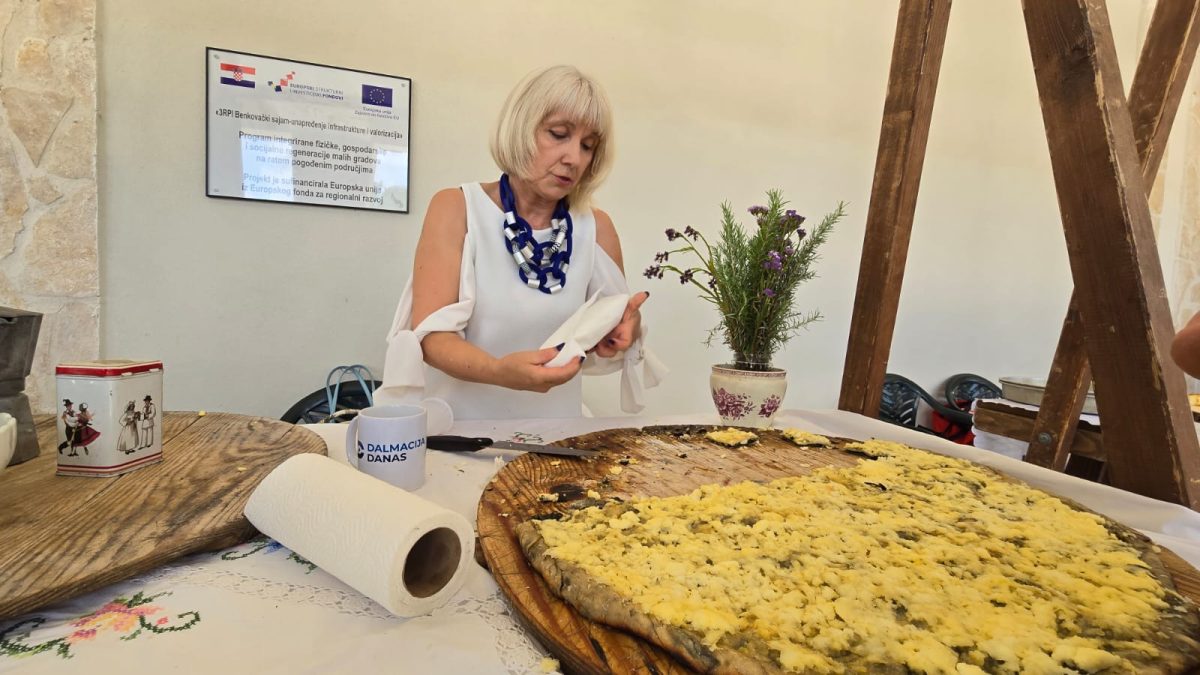 benkovac izlozba pecat  38