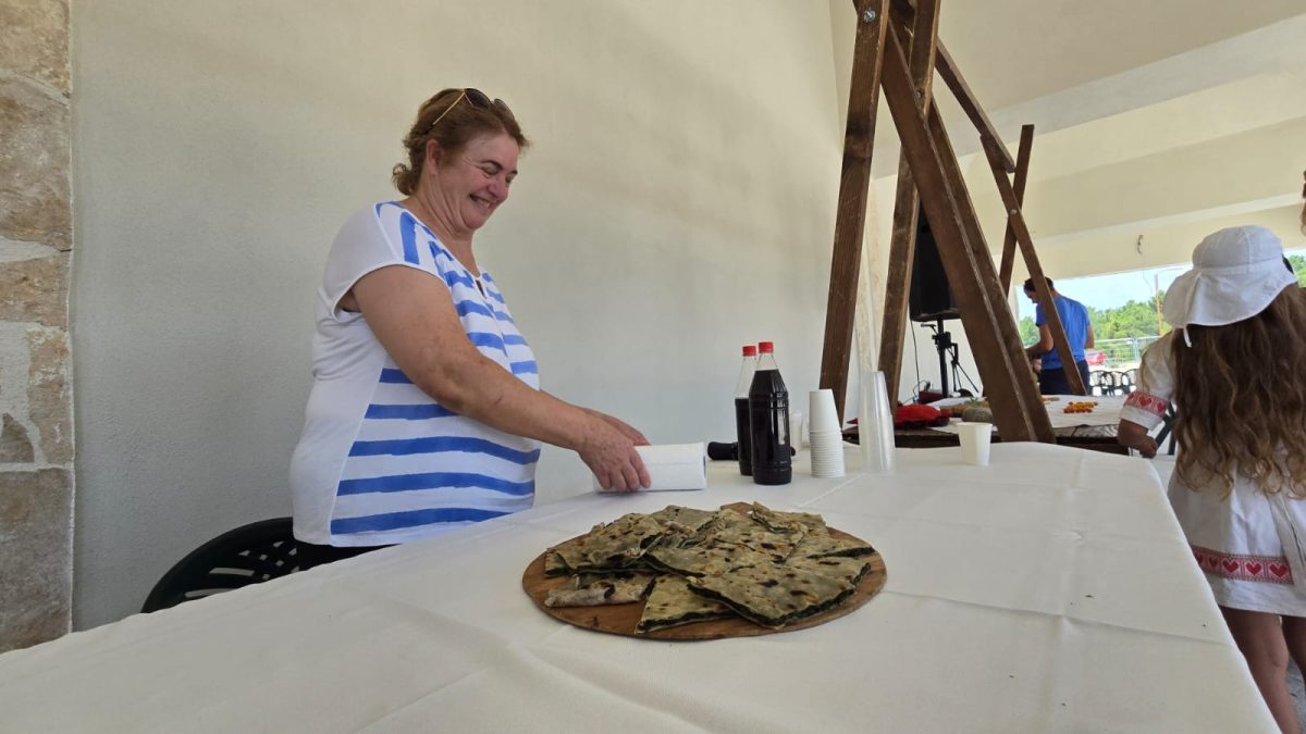 benkovac izlozba pecat  40