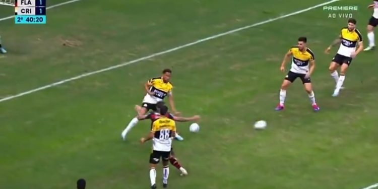 FLAMENGO – CRICIUMA Pogledajte bizarnu situaciju iz Brazila za koju je dosuđen penal, pravila se tumače dvojako | NACIONAL.HR