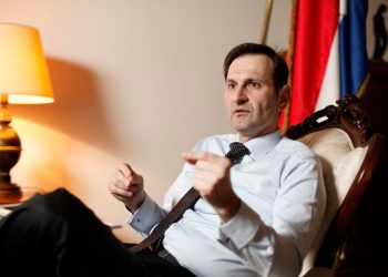 Miro Kovač komentirao debatu Trumpa i Harris: ‘Za Europu bi bila bolja noga u rit’