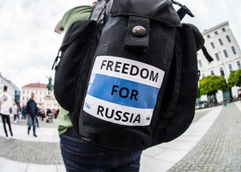 PUTINOV HIBRIDNI RAT Unajmljuje totalne amatere i lokalne sitne kriminalce za sabotaže, nadzor i sijanje straha | NACIONAL.HR