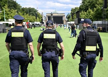 VIŠE TRANSPARENTNOSTI Njemačka policija ubuduće će objavljivati nacionalnost počinitelja | NACIONAL.HR