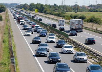 Na autocestama opet nastale kilometarske kolone, oglasio se HAK: ‘Ovdje su gužve najveće’