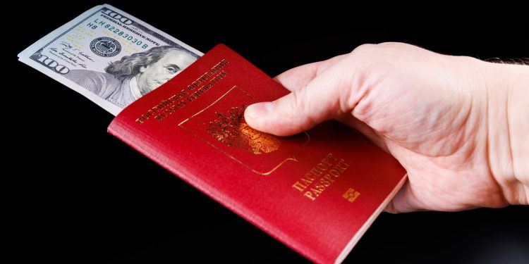 ZBOG MOBILIZACIJE I SANKCIJA Iz Rusije od početka rata izbjeglo najmanje 650.000 ljudi. Evo u koje zemlje | NACIONAL.HR