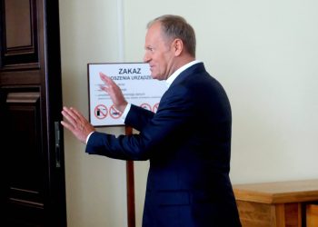 POLJSKA Sejm zadržao kazne za pomoć pri pobačaju, protiv zakona i dio stranaka vladajuće koalicije | NACIONAL.HR