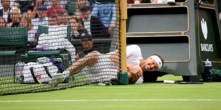 PROBLEM S KOLJENOM Branitelj naslova u pojedinačnoj konkurenciji tenisača propušta OI u Parizu? | NACIONAL.HR