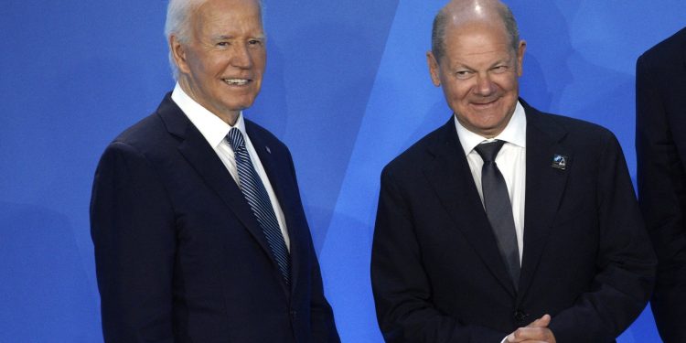 TRESE SE SCHOLZOVA KOALICIJA Amerikanci u Njemačkoj raspoređuju rakete kojima mogu gađati Moskvu, Rusi prijete odgovorom | NACIONAL.HR