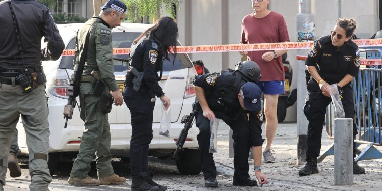 TERORISTIČKI NAPAD Hutisti dronom pogodili Tel Aviv, ubijena jedna osoba, a ranjene četiri | NACIONAL.HR