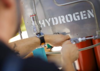 OČEKUJU SE MILIJARDE INVESTICIJA Njemačka industrija napušta ugljen i prelazi na vodik. Evo što to znači za nas… | NACIONAL.HR