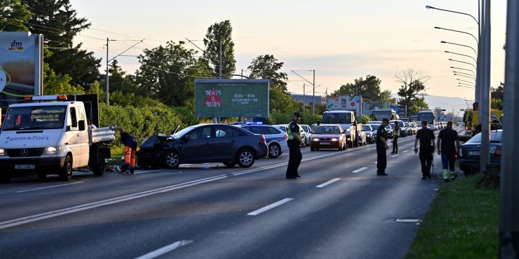 Kaos na zapadu Zagreba: Sudarila se dva motocikla i auto, promet je otežan