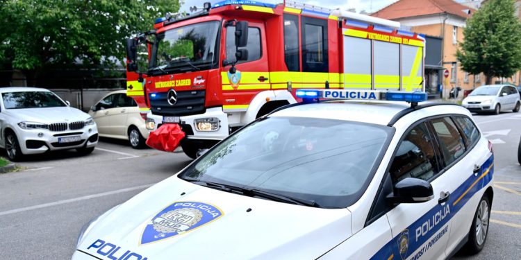 Hitne službe jure u akciju spašavanja u Zagrebu: Dobili su dojavu da je čovjek zatrpan