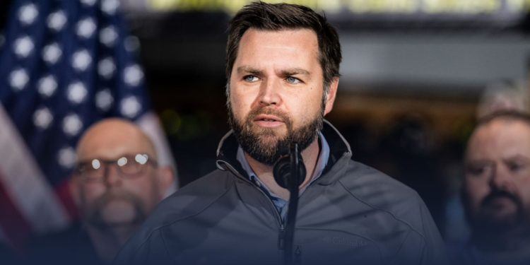 J.D. Vance: džoker za pobjedu ili neočekivani teret za Trumpa?