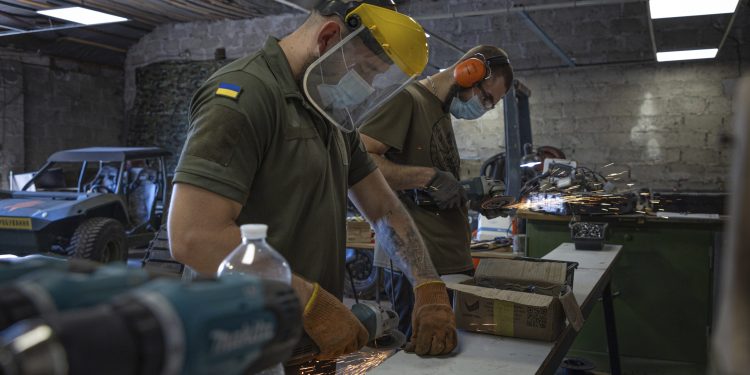 ‘Nebeska tvrđava’: Jeftin i razgranat sustav za detekciju ruskih dronova nastao u garaži