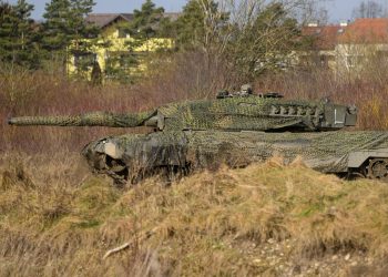 ‘Slavenska braća’: Poljaci i Norvežani obučavaju Ukrajince oko tenka Leopard 2A4