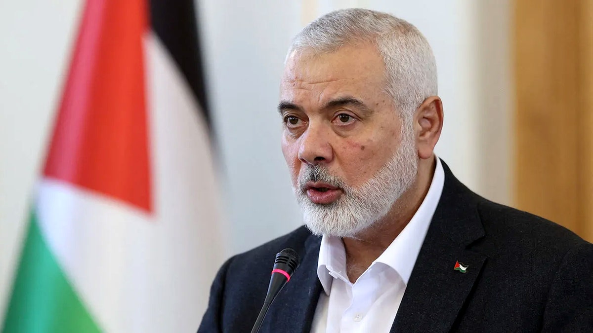 Ismail Haniyeh, na slici, ubijen je u eksploziji u glavnom gradu Irana.