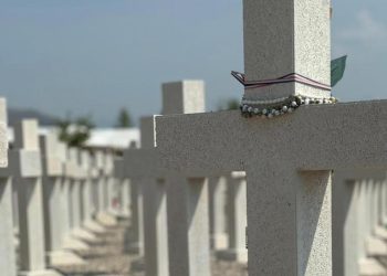 11 tisuća križeva na “Groblju mira” kao znak sjećanja na žrtve totalitarnih režima