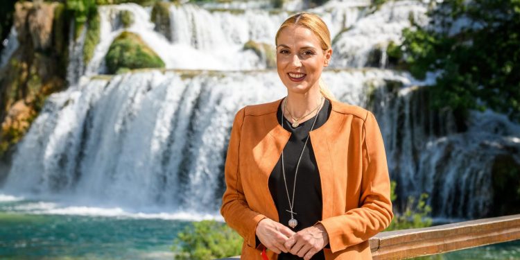 Nella Slavica: ‘Opožareno je 400 hektara i tu ćemo površinu morati sanirati. Šteta je višemilijunska.’