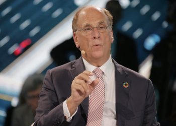 Direktor najveće korporacije na svijetu: ‘Američki izbori ne mogu promijeniti ništa’