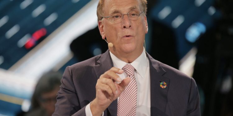 Direktor najveće korporacije na svijetu: ‘Američki izbori ne mogu promijeniti ništa’