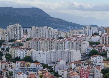 Slobodna Dalmacija – Napunite mobitele, pripremite kante: dijelovi velikog splitskog kvarta u utorak i srijedu bit će bez struje i vode