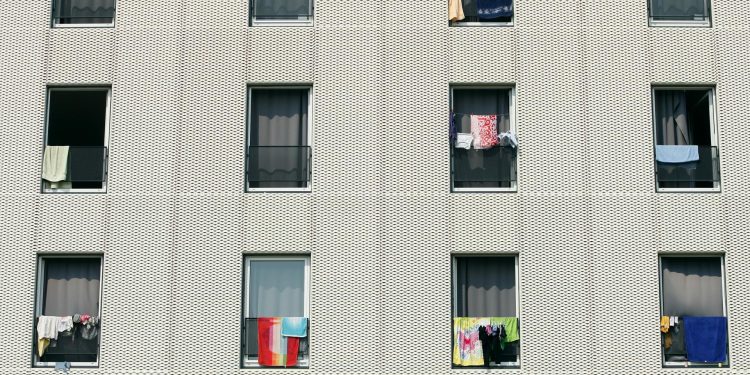 Slobodna Dalmacija – Studentski centar ušao u rat sa studentima zbog zavjesa, nastao revolt: ‘Ovo nije ljudski, važniji su im turisti!’