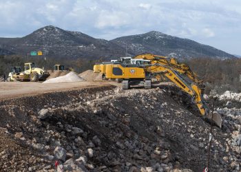 Slobodna Dalmacija – Na najmanje godinu zatvara se najbeskorisniji izlaz s Dalmatine kod Splita, ali vozače u četvrtak očekuje iznenađenje