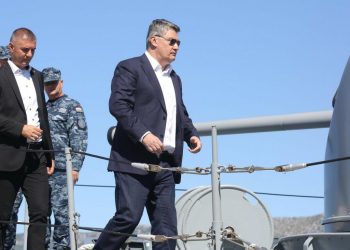 Evo zašto je Milanović naprasno zabranio vojnu vježbu u Kuparima: ovo je točno ono što mu je zasmetalo…