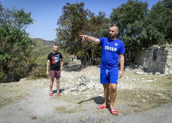 Slobodna Dalmacija – Braća Romeo i Dorian Dujić: Nije istina da je parkirao cisternu u svoje dvorište, nismo se micali odavde…