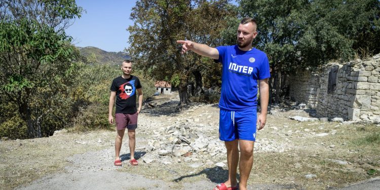 Slobodna Dalmacija – Braća Romeo i Dorian Dujić: Nije istina da je parkirao cisternu u svoje dvorište, nismo se micali odavde…