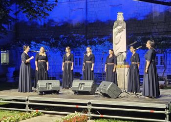 Slobodna Dalmacija – Ženske klape pobrale lovorike na ovogodišnjem glazbenom festivalu u Sinju. Dodijeljene su i posebne zahvalnice