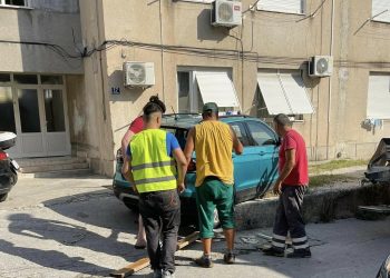 Slobodna Dalmacija – Divna gesta radnika Čistoće! Ganuta Splićanka prepričala situaciju kojoj je svjedočila: ‘Našim gradom hodaju heroji’