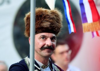 Slobodna Dalmacija – Tko je slavodobitnik Sinjske alke? Radi u MUP-ovoj specijalnoj interventnoj jedinici, otac mu je bio alkarski momak…