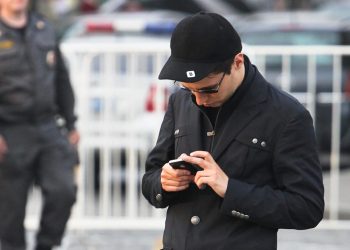 Macron konačno priznao da je direktoru Telegrama dao francusko državljanstvo