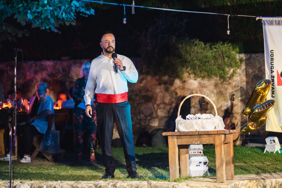 7 30 smotra klapa zrnovnica 1