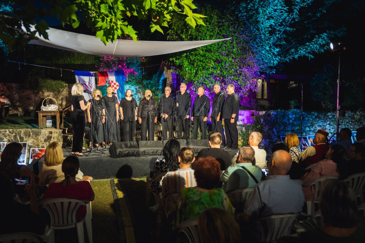 7 30 smotra klapa zrnovnica 40