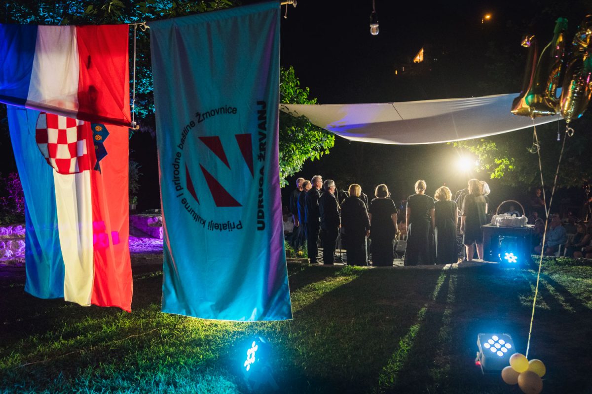 7 30 smotra klapa zrnovnica 41