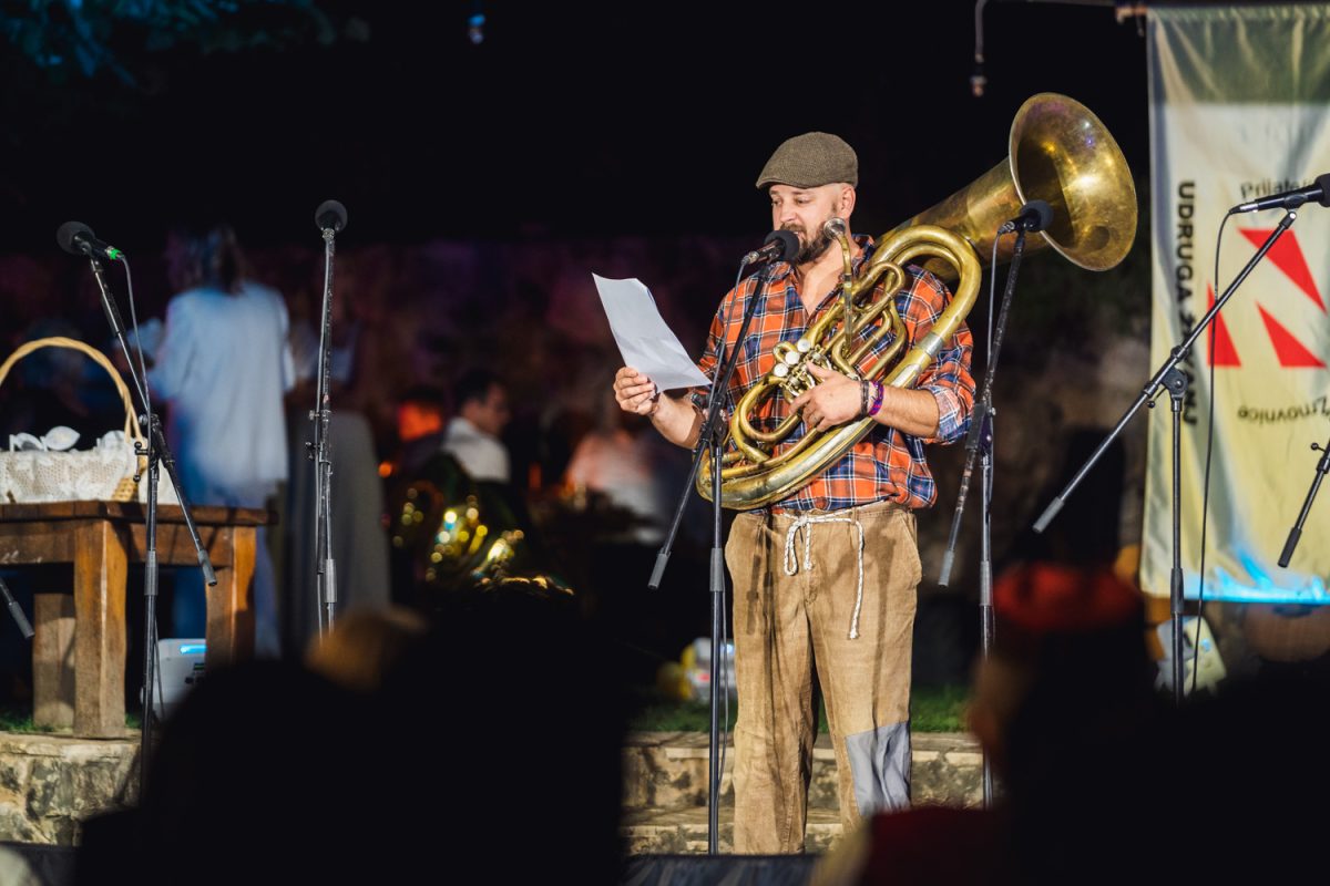 7 30 smotra klapa zrnovnica 48