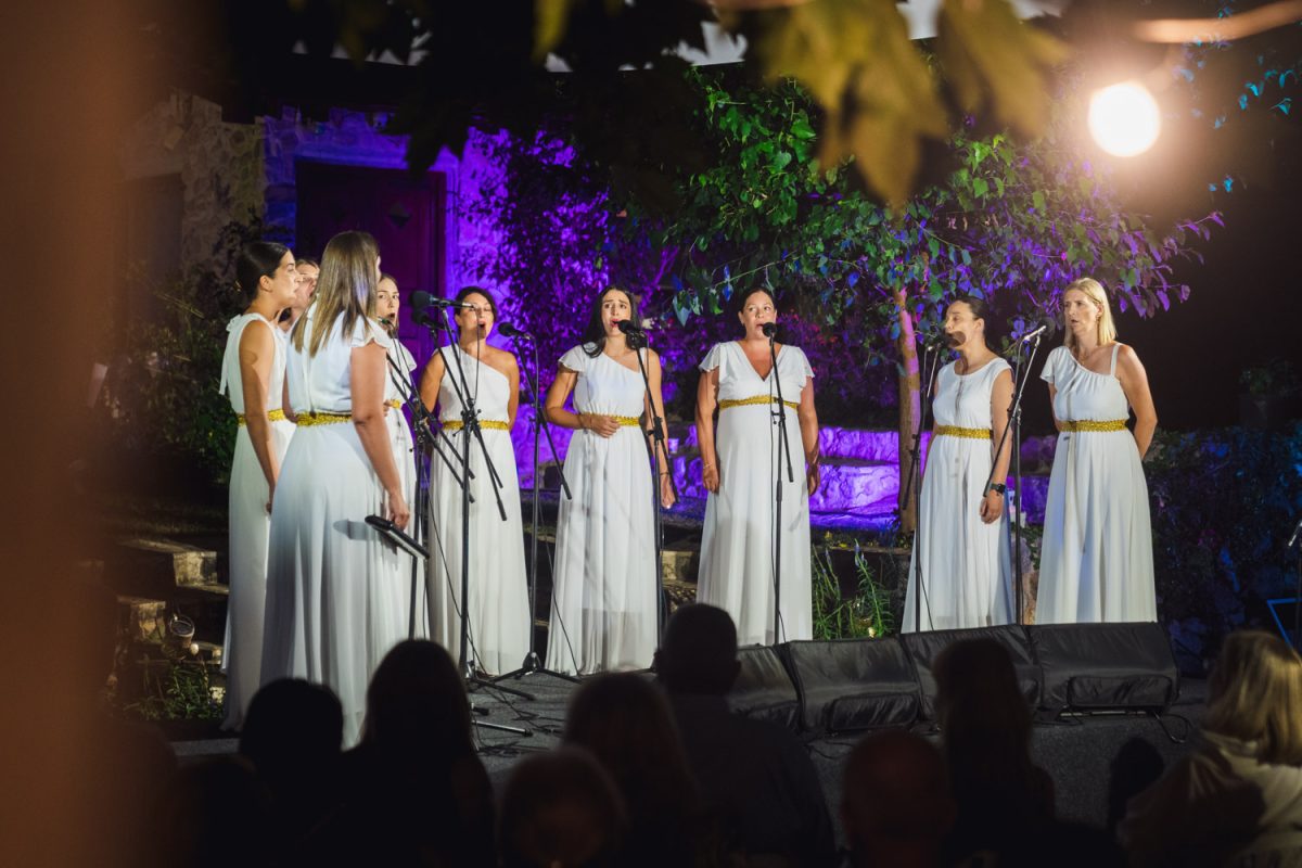 7 30 smotra klapa zrnovnica 54