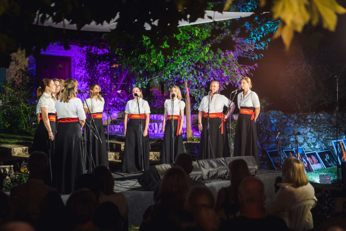 7 30 smotra klapa zrnovnica 65