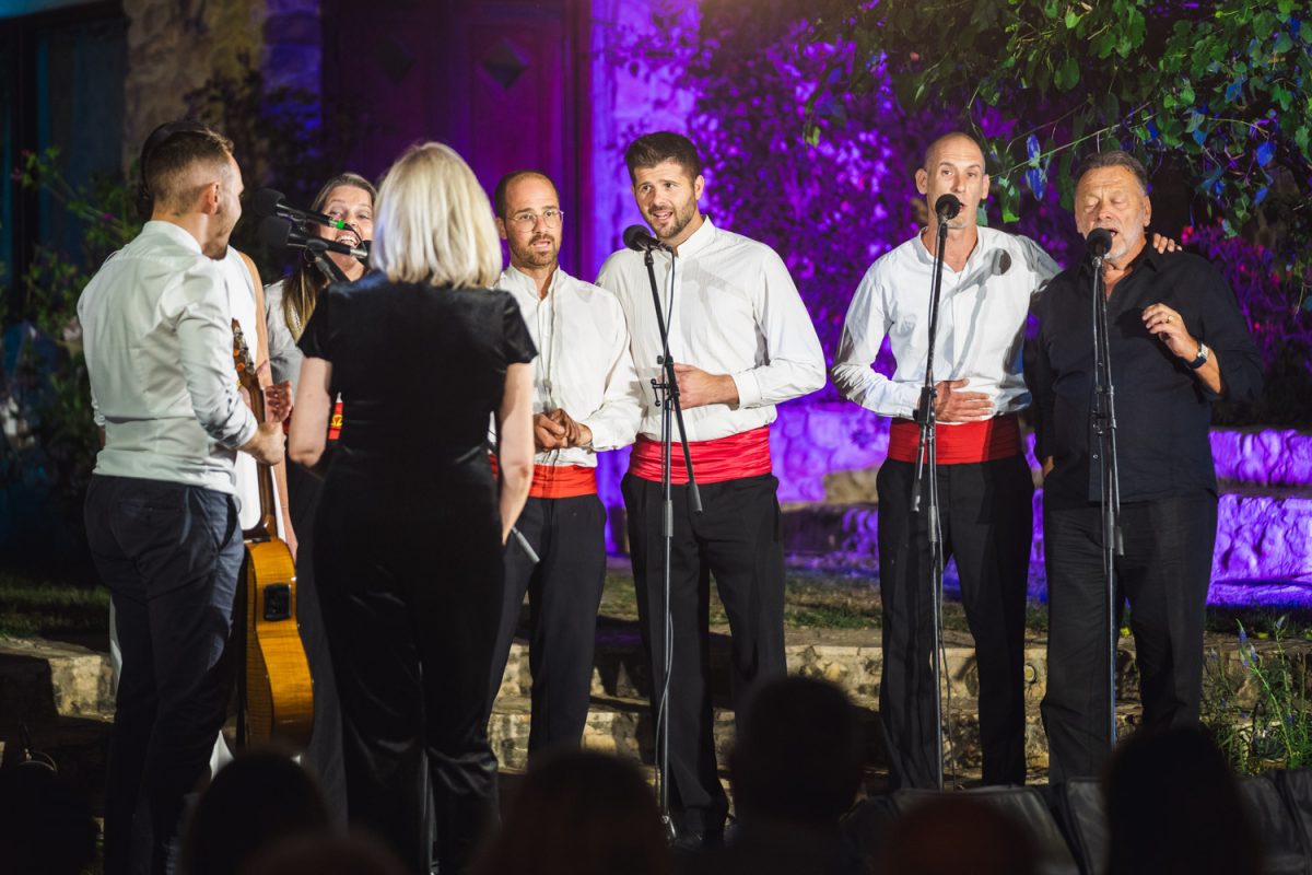 7 30 smotra klapa zrnovnica 67